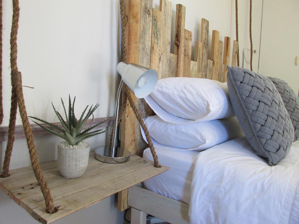 Due South Guest House Langebaan Εξωτερικό φωτογραφία