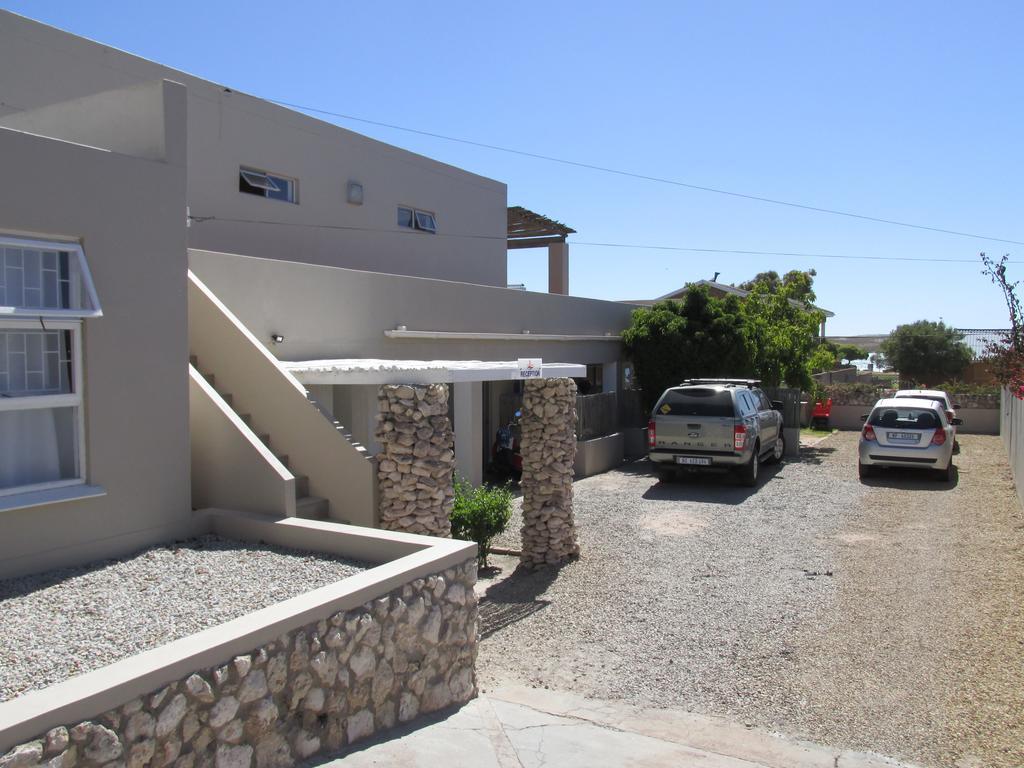 Due South Guest House Langebaan Εξωτερικό φωτογραφία