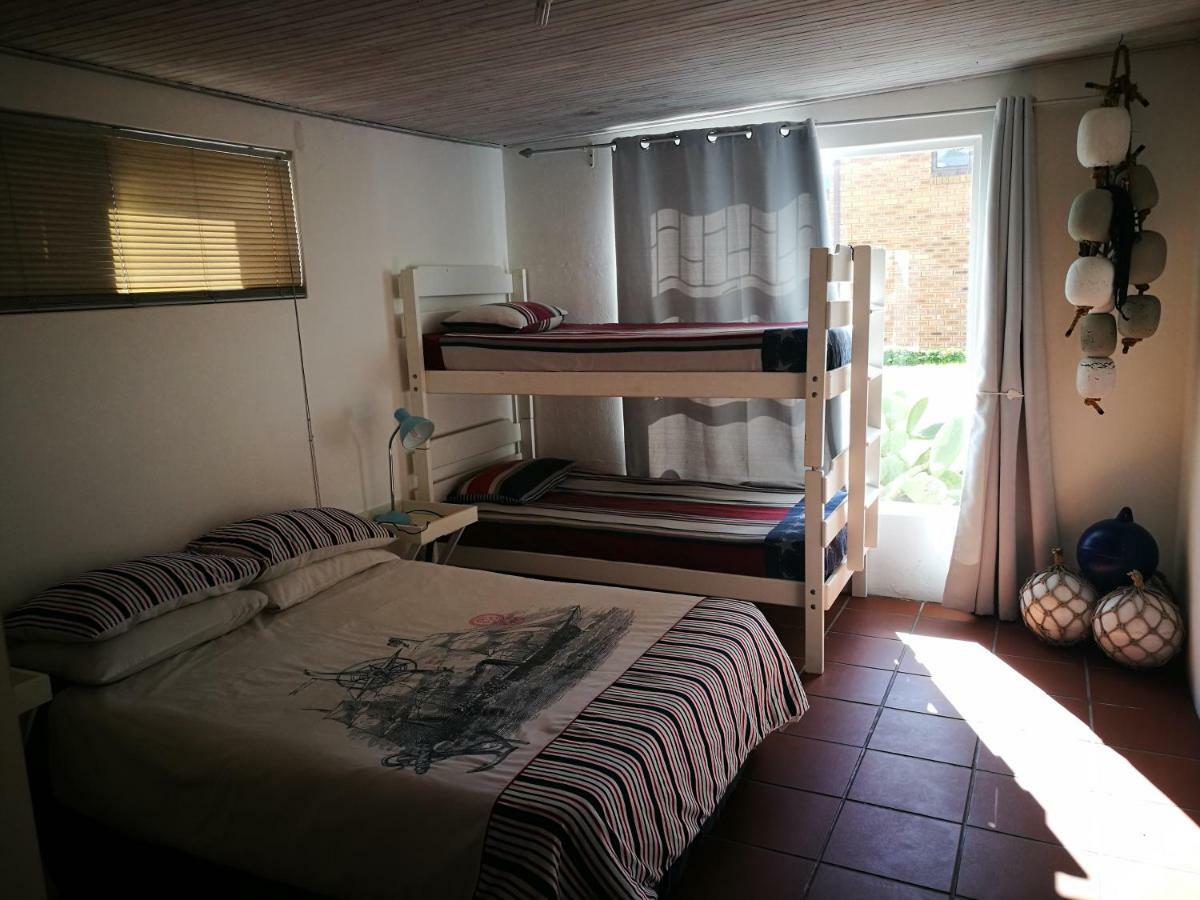 Due South Guest House Langebaan Εξωτερικό φωτογραφία