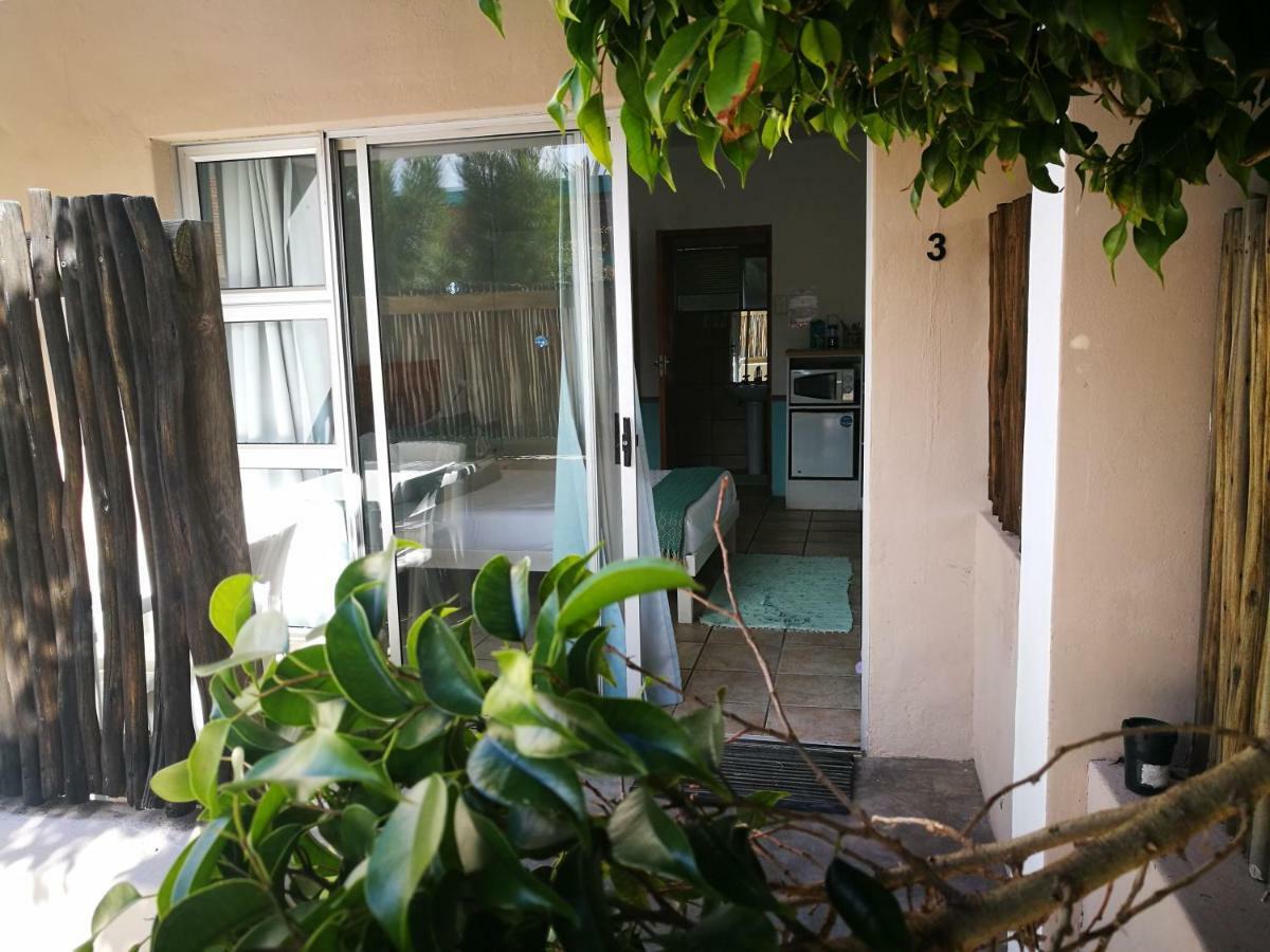 Due South Guest House Langebaan Εξωτερικό φωτογραφία